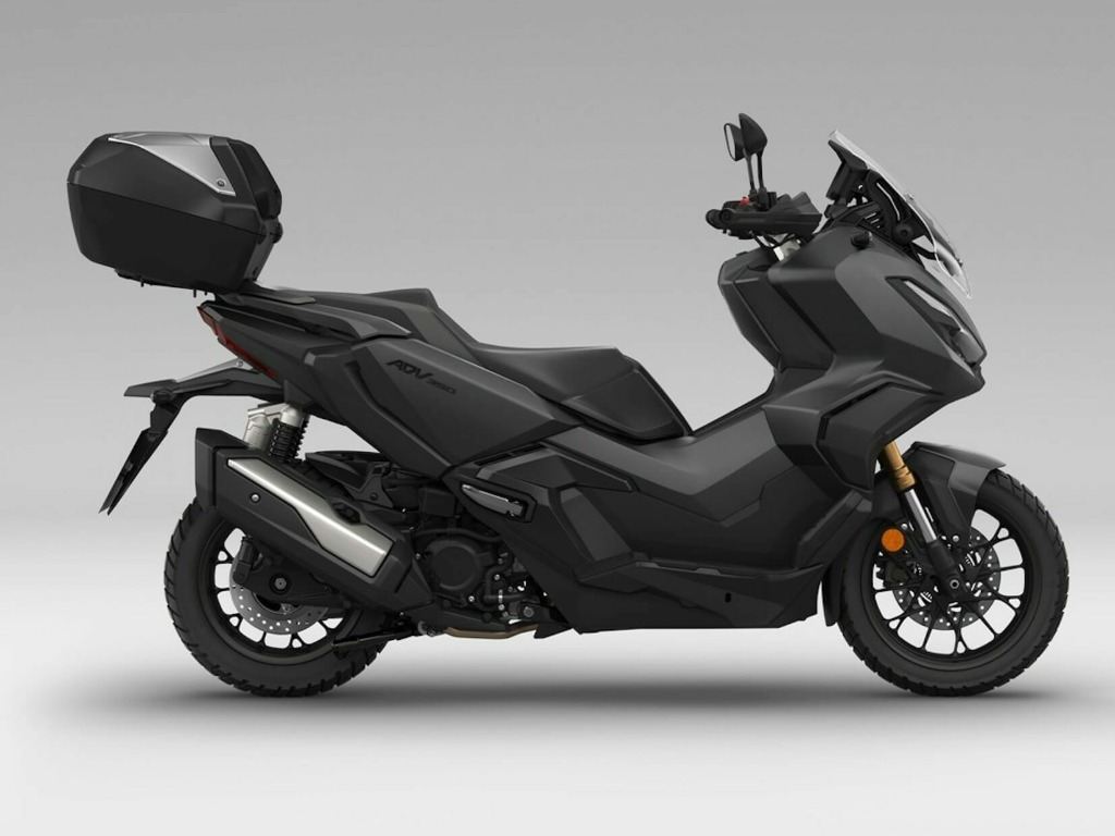 Honda ADV 350 side