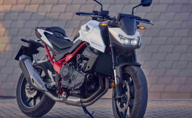 Honda CB750 Front