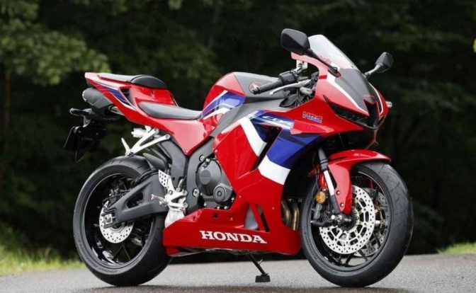 Honda CBR600RR Side