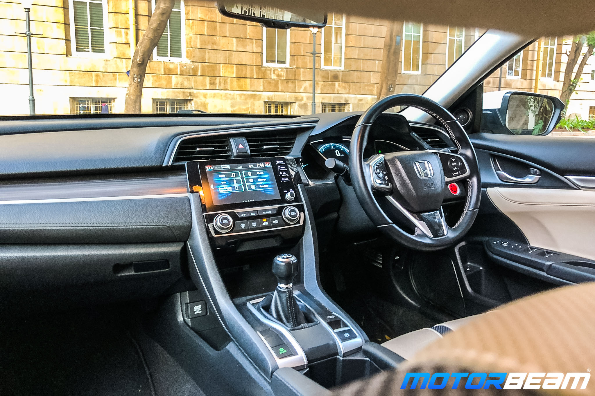 Honda-Civic-Long-Term-31