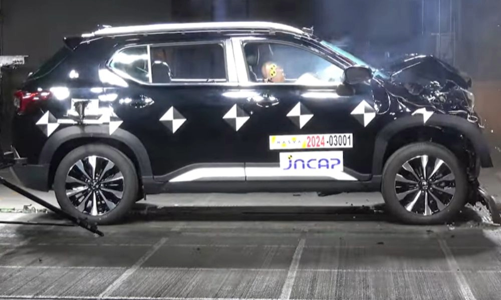 Honda Elevate crash test side