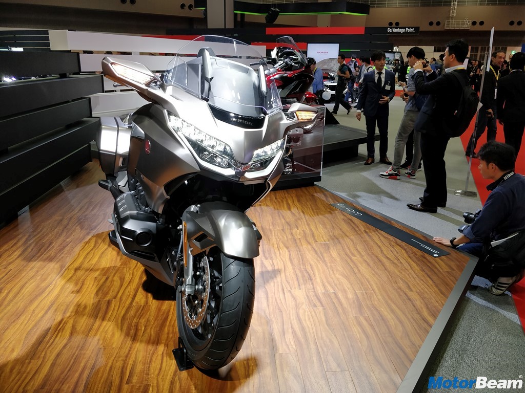 Honda Goldwing Front