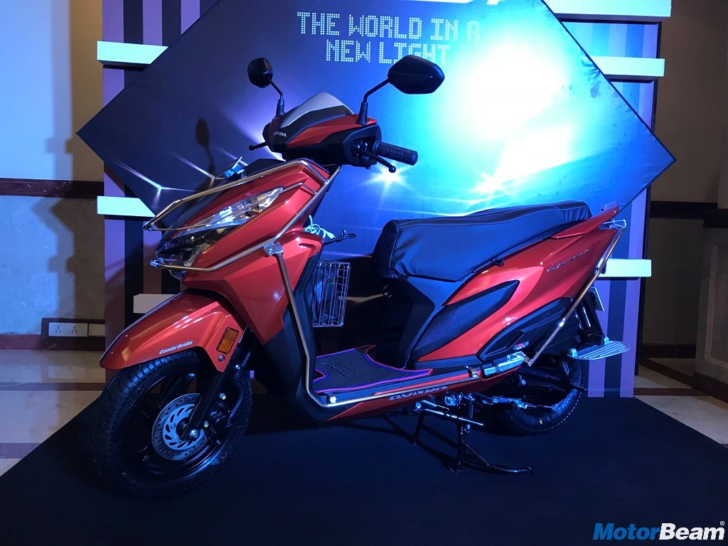 Honda Grazia Pearl Red With Accessories