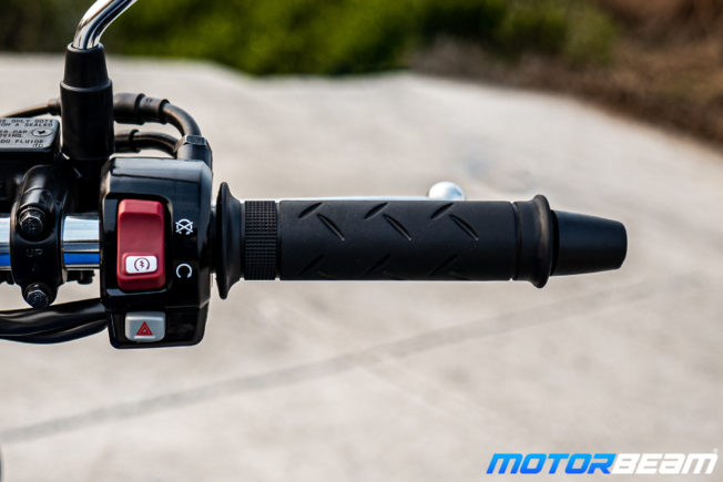 Honda H'ness CB350 Review 23