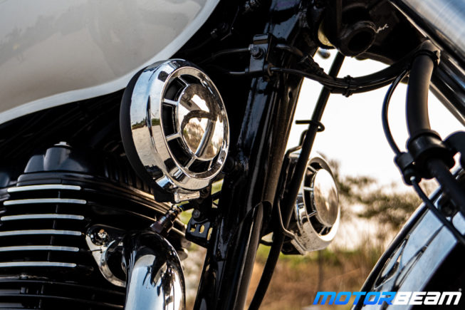 Honda H'ness CB350 Review 25