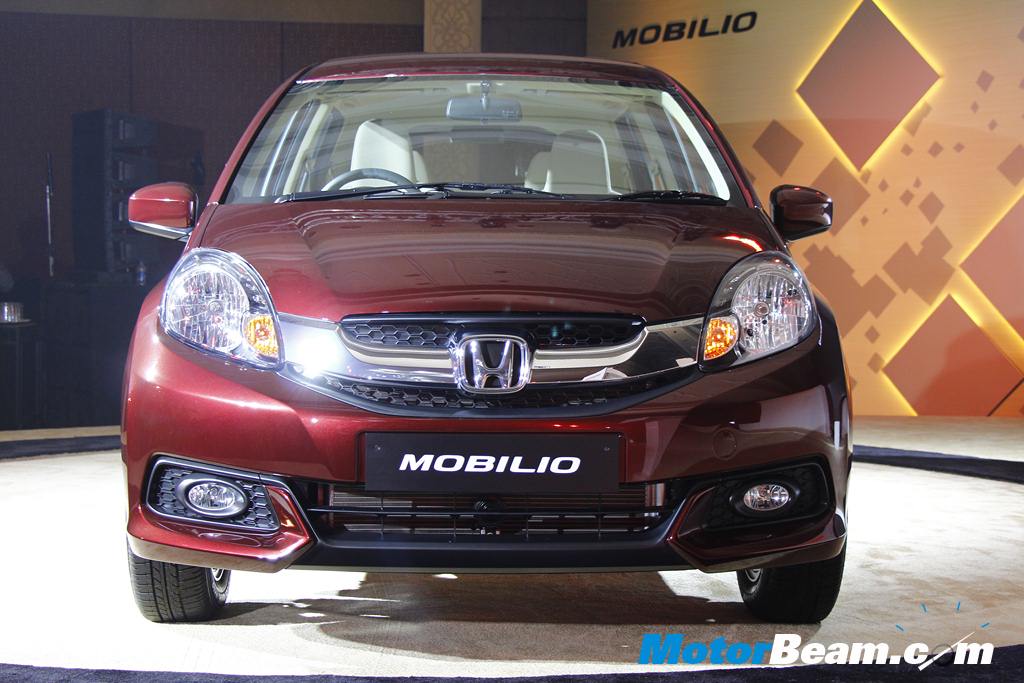 Honda Mobilio Front