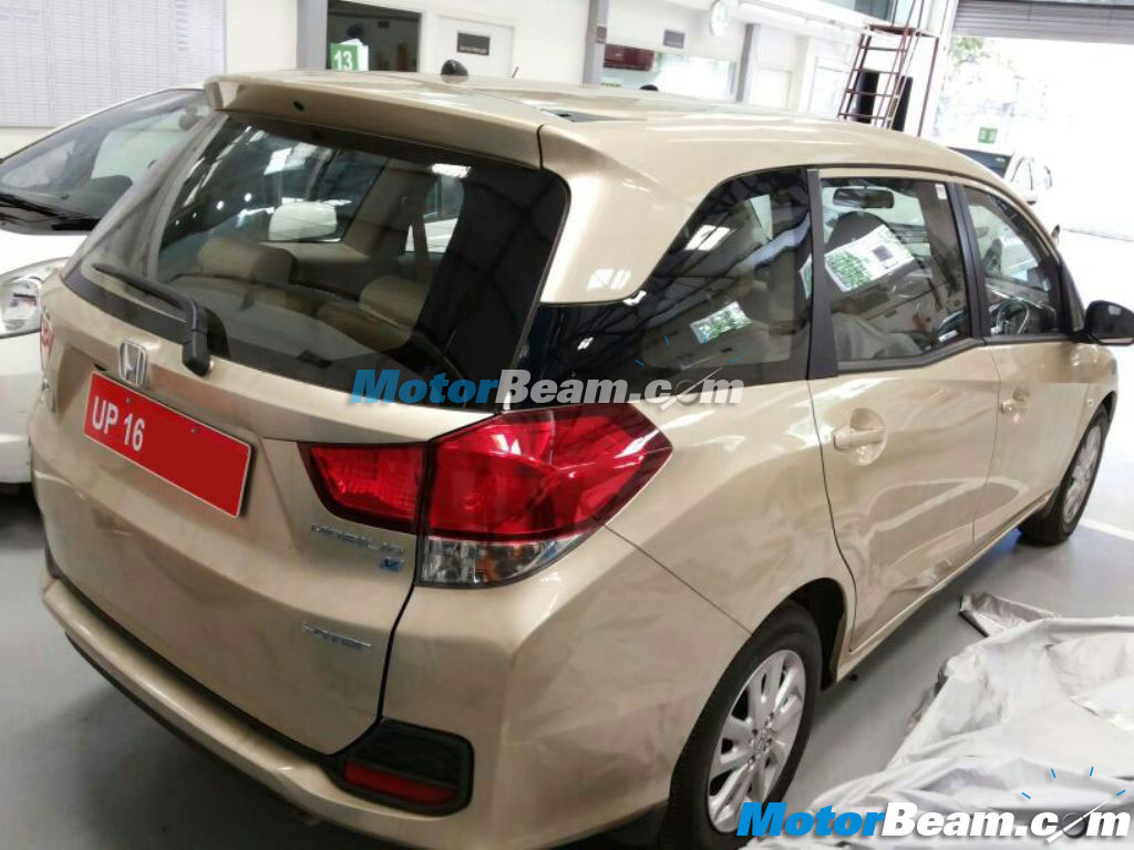 Honda Mobilio Service Centre Rear