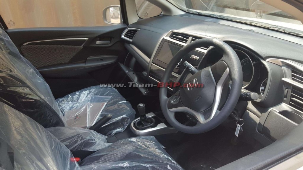 Honda WR-V Dashboard