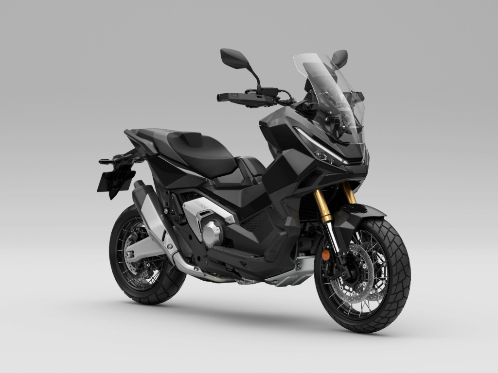 Honda X-ADV black front