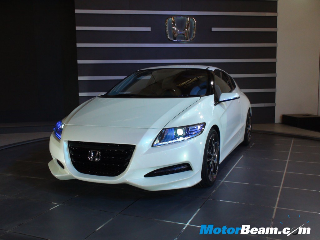 Honda_CR-Z_2010_Auto_Expo