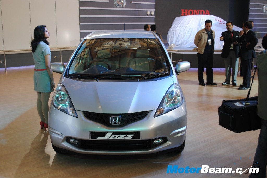 Honda_Jazz_2010_Auto_Expo
