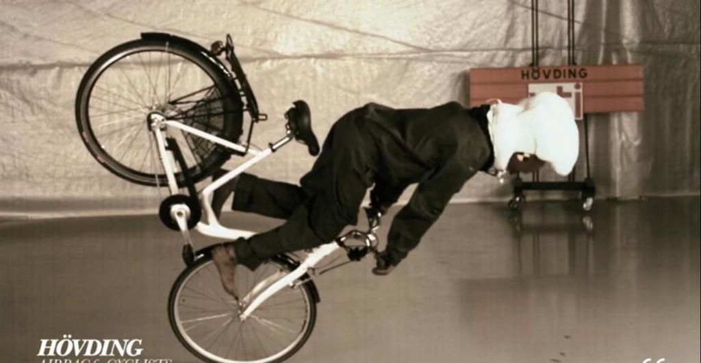 Hovding Invisible Bicycle Helmet Deploy