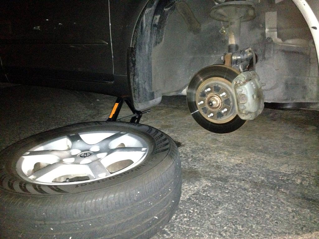 How To Flat Tyre Remove