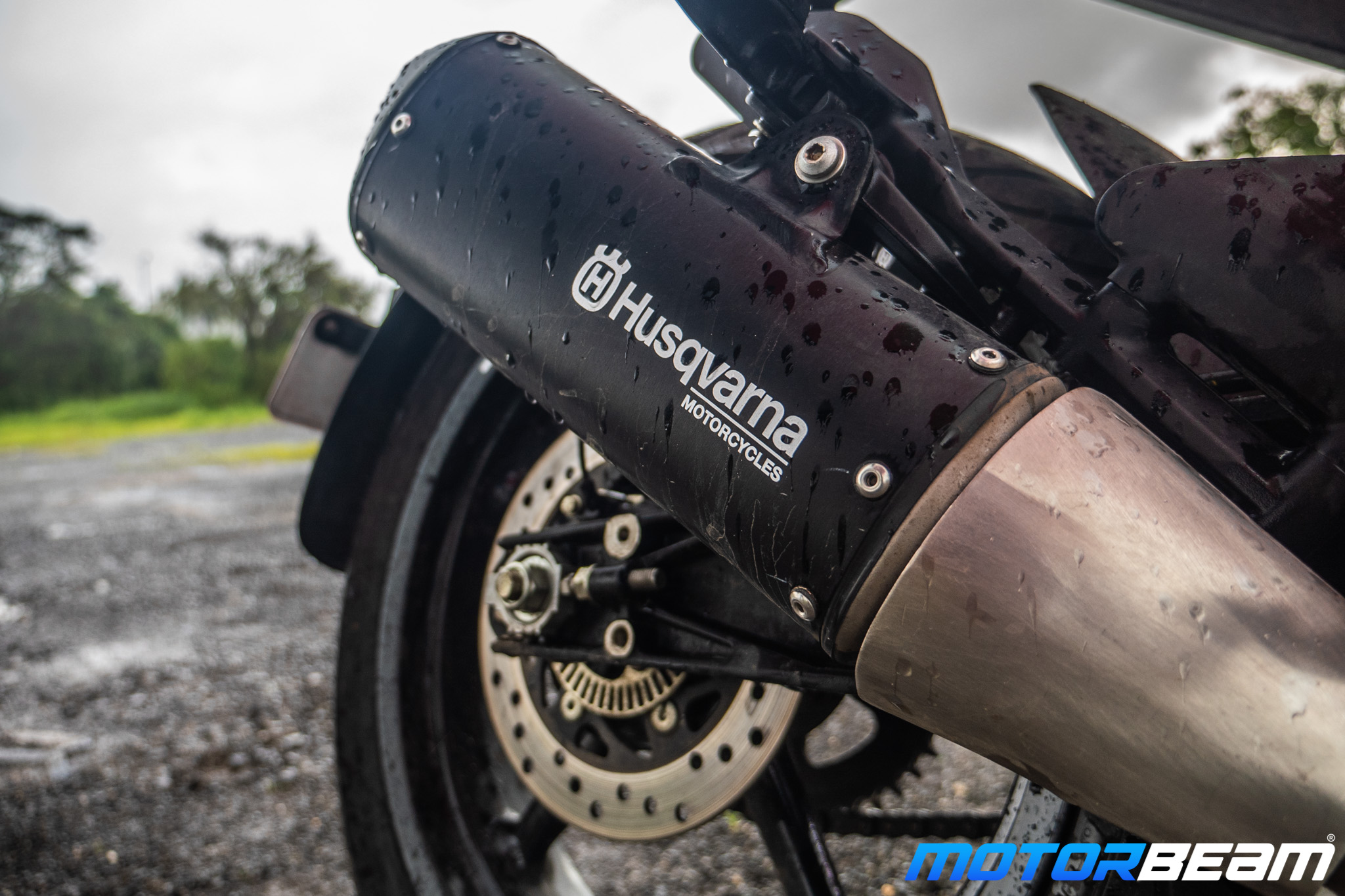 Husqvarna Vitpilen & Svartpilen 250 Review (30)
