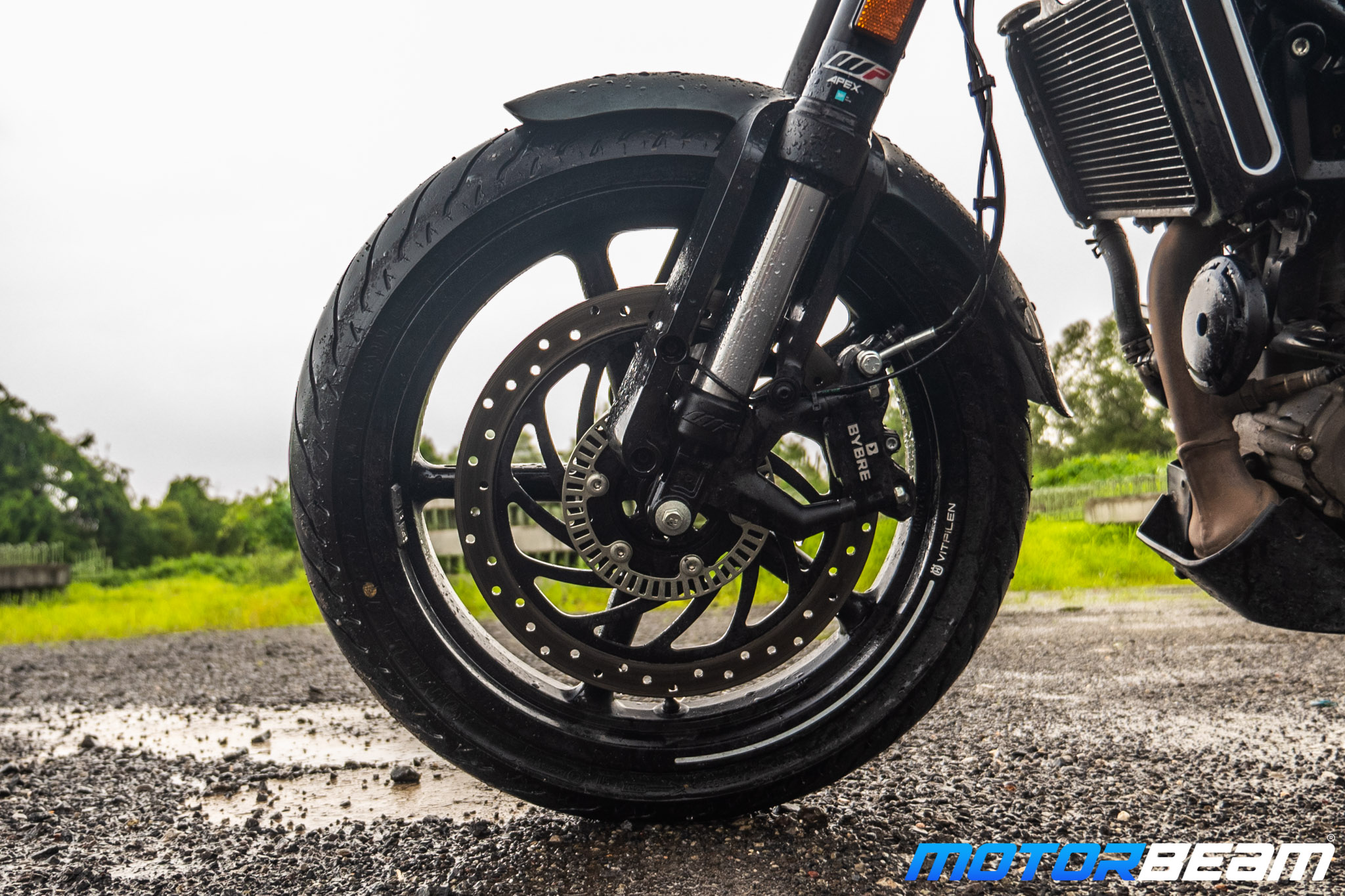 Husqvarna Vitpilen & Svartpilen 250 Review 32