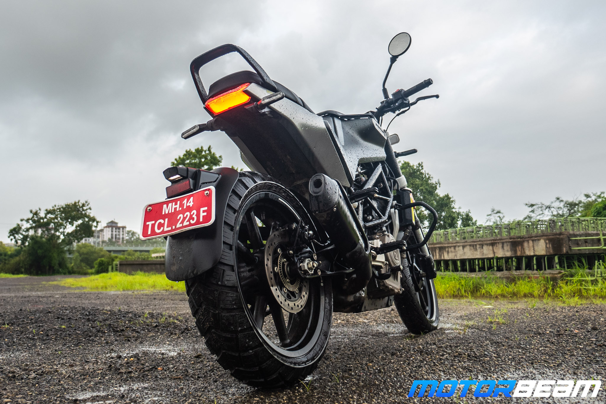 Husqvarna Vitpilen & Svartpilen 250 Review 46