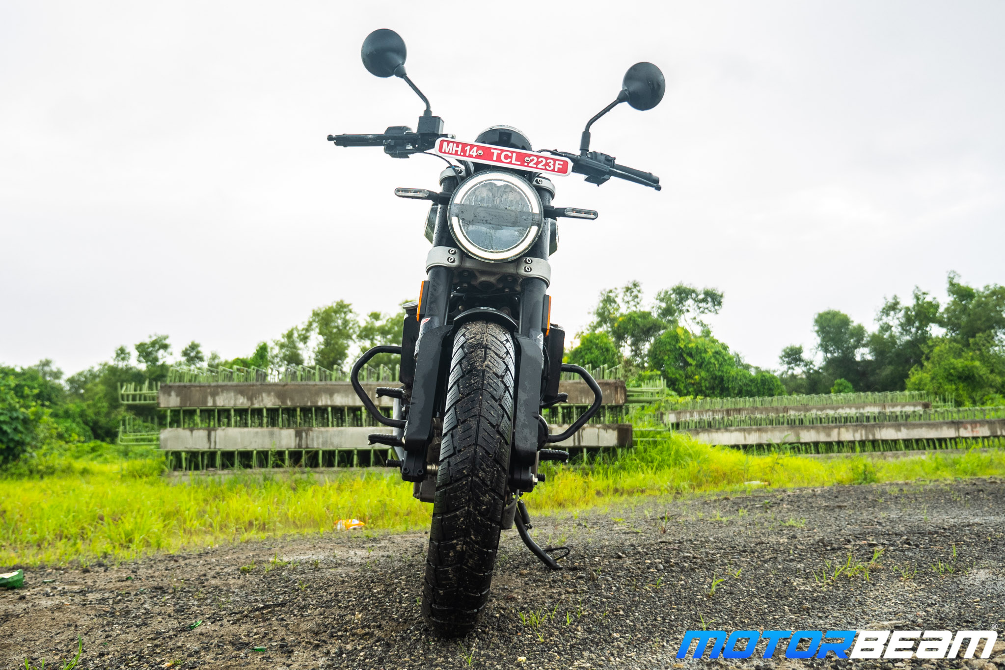Husqvarna Vitpilen & Svartpilen 250 Review (51)