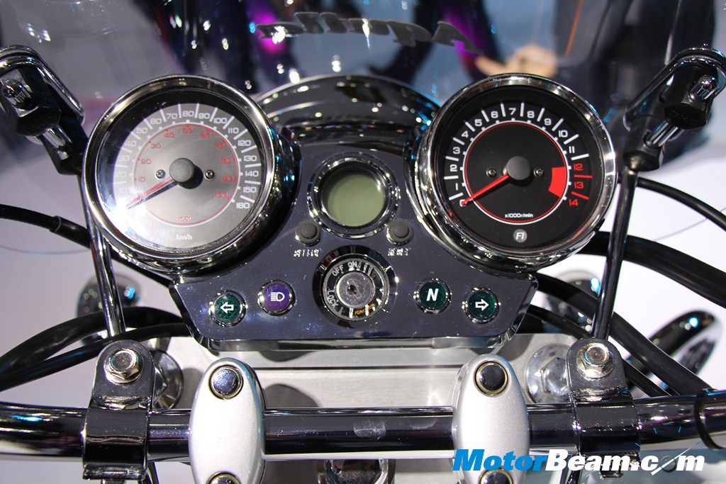 Hyosung Aquila 250 Instrument