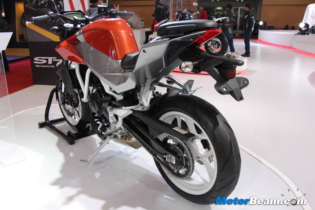 Hyosung GD250N Auto Expo