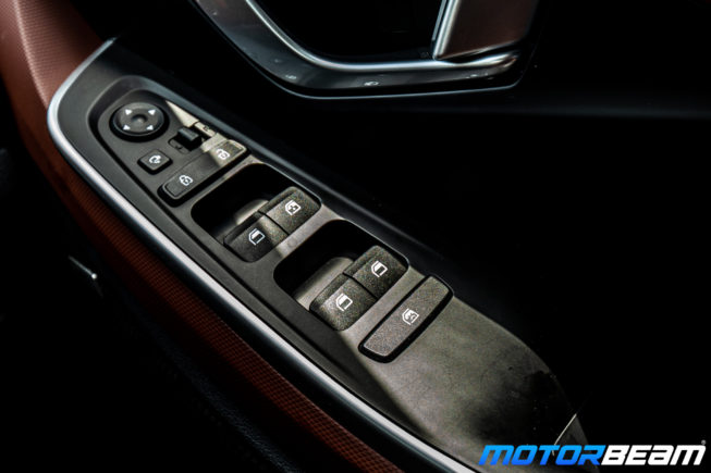 Hyundai-Alcazar-27