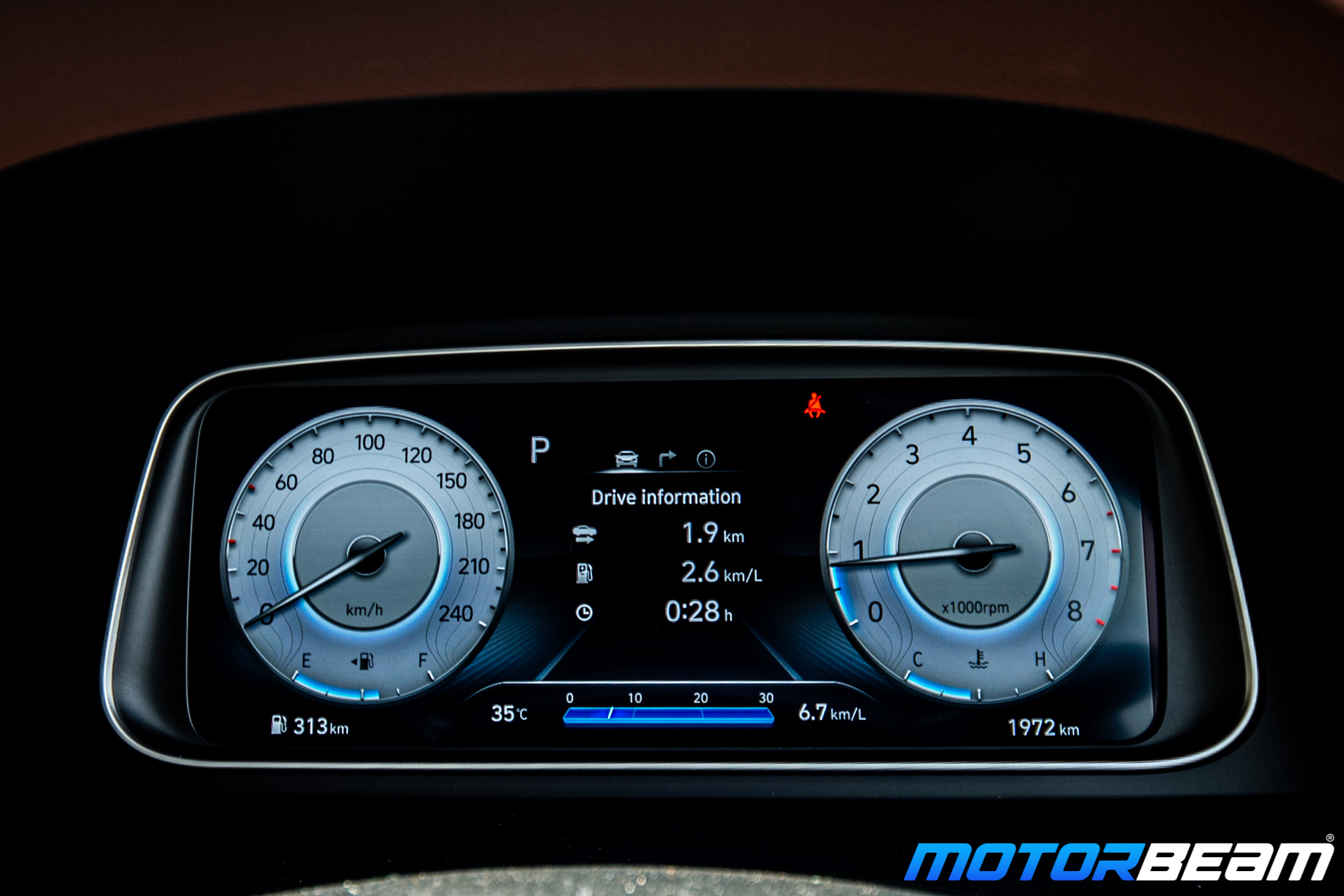Hyundai-Alcazar-28