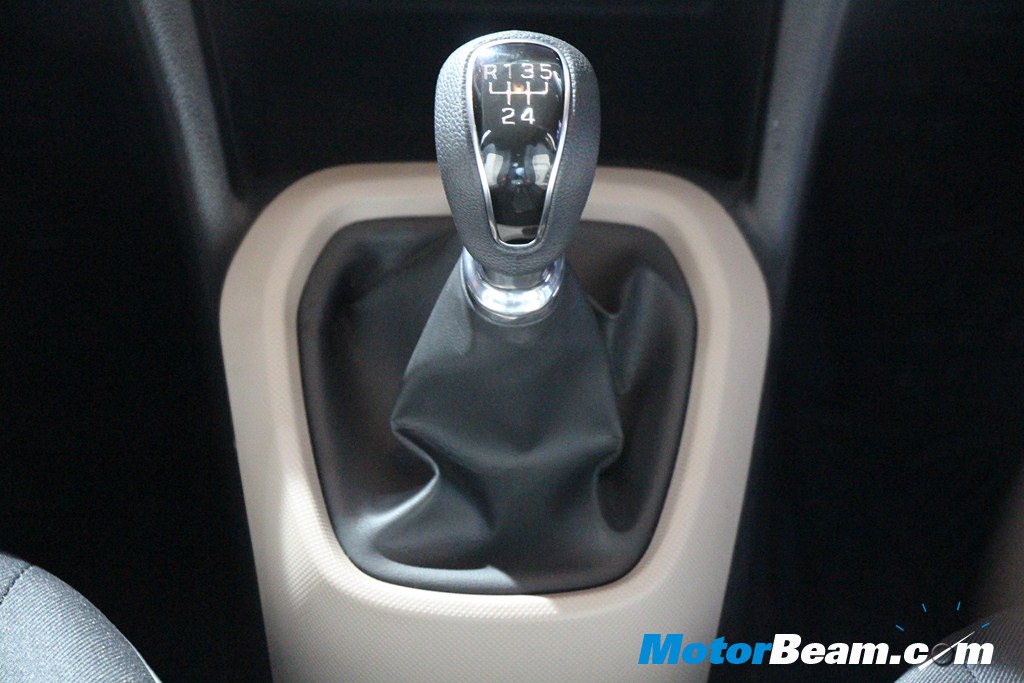 Hyundai Grand i10 Gear