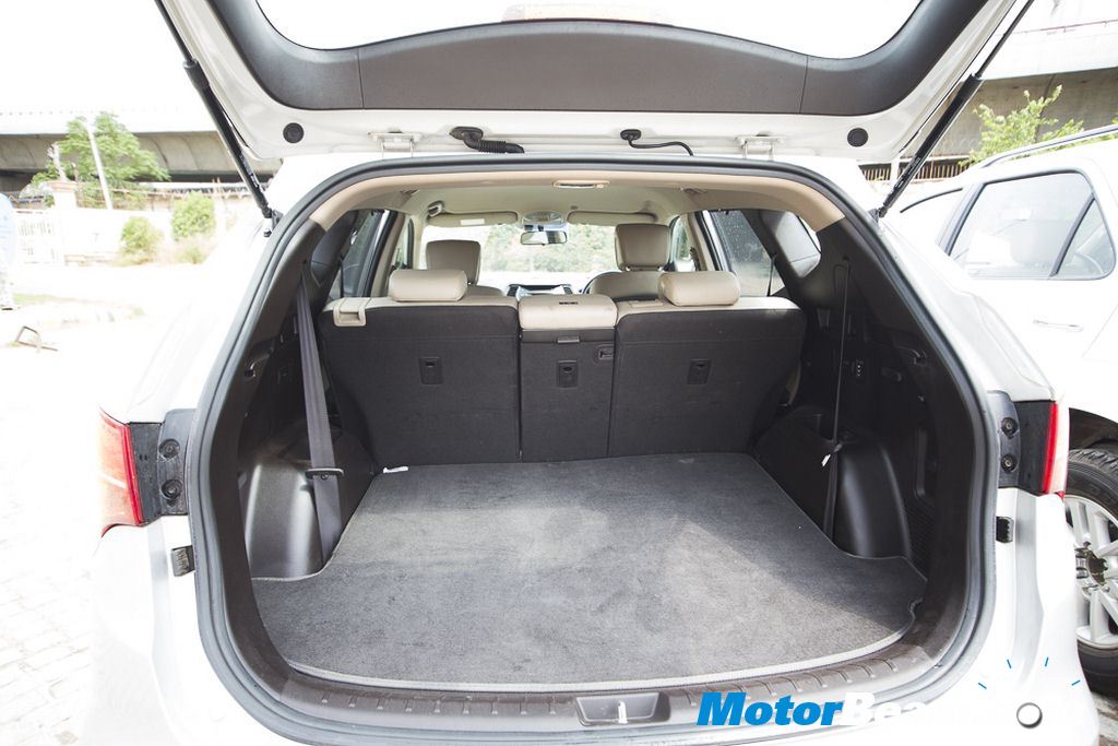 Hyundai Santa Fe Shootout Boot
