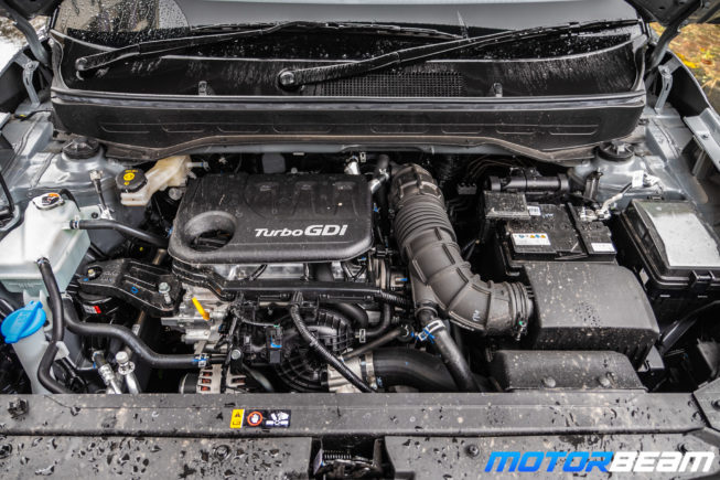 Hyundai-Venue-iMT-16