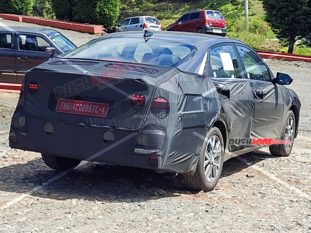Hyundai Verna 2026 rear
