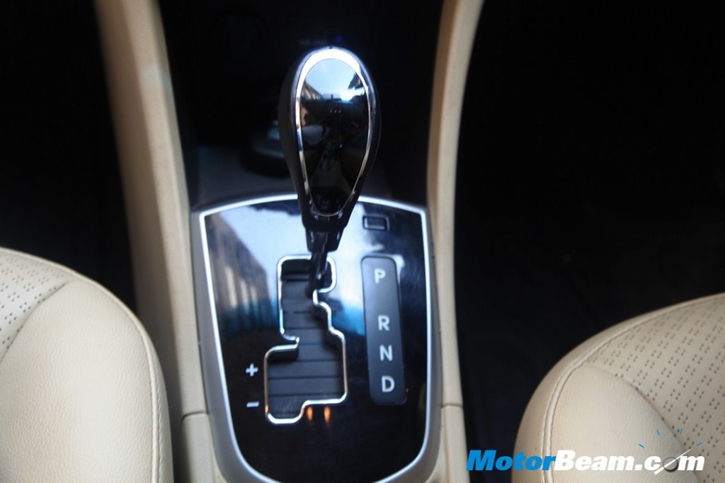 Hyundai-Verna-AT (2) Hyundai Verna Automatic Test Drive Review