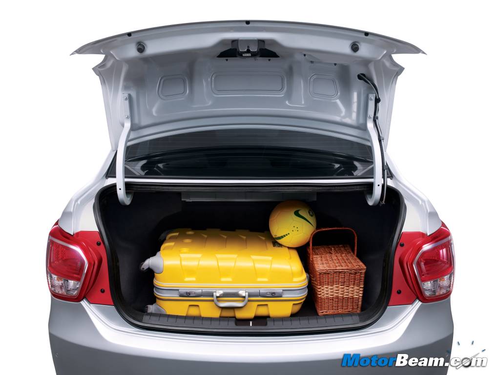 Hyundai Xcent Boot
