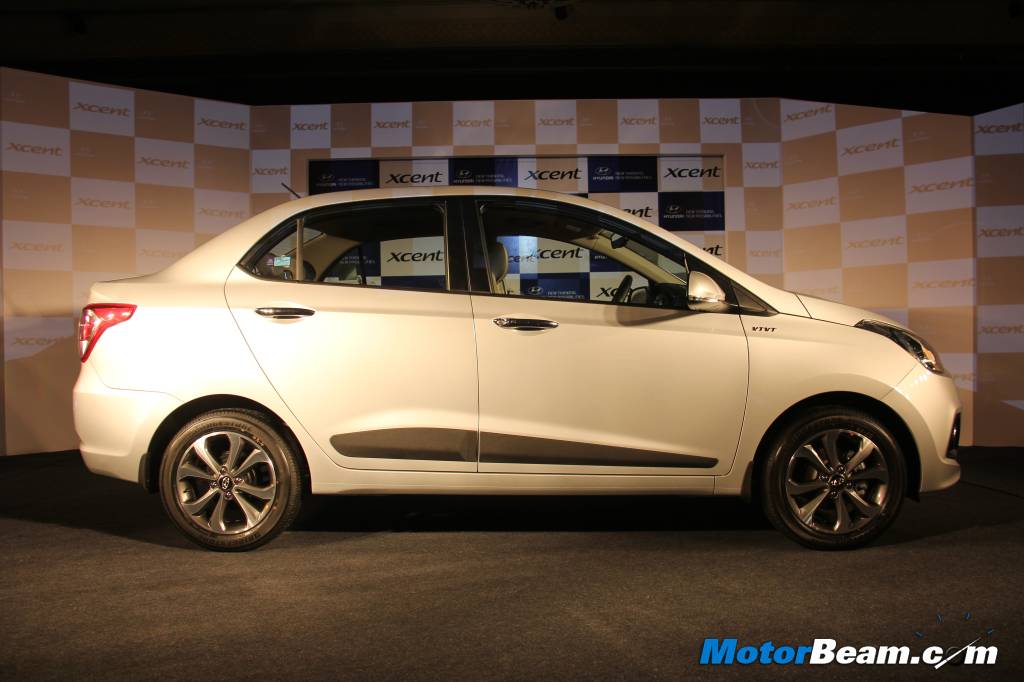 Hyundai Xcent Side