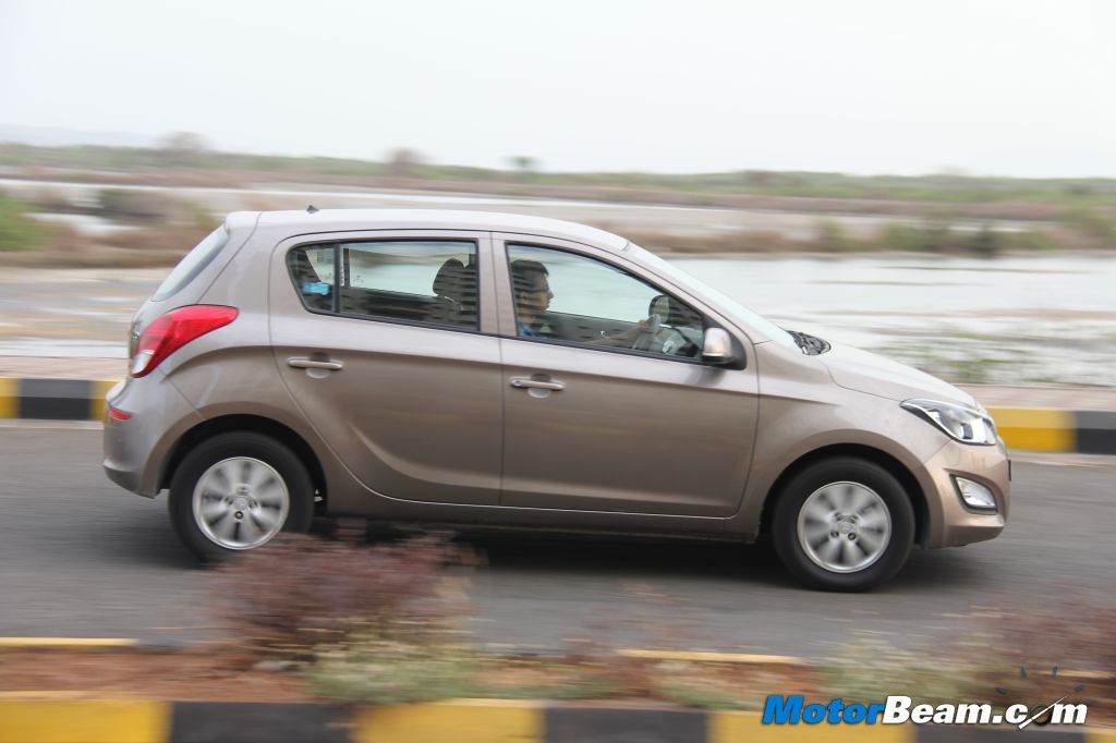 Hyundai i20 1.4 AT Review