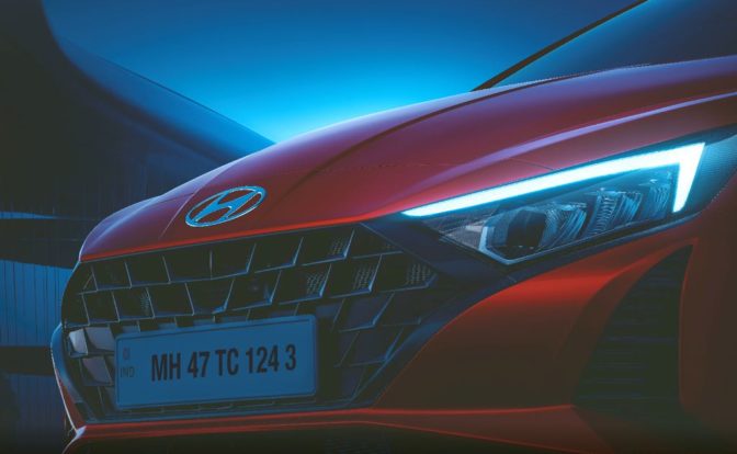 Hyundai i20 Facelift Teaser