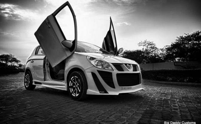 Hyundai i20 Scissor Doors