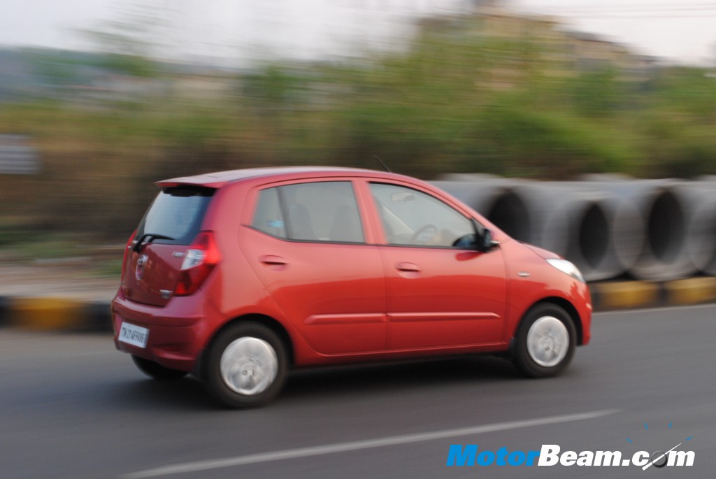 Hyundai_i10_On_The_Move Hyundai i10 in motion