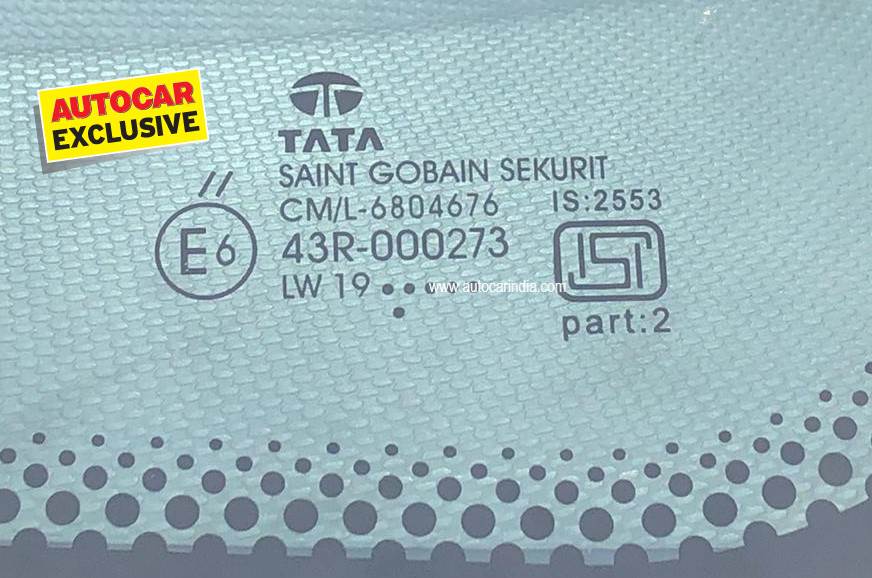ISI Mark Car Windscreen