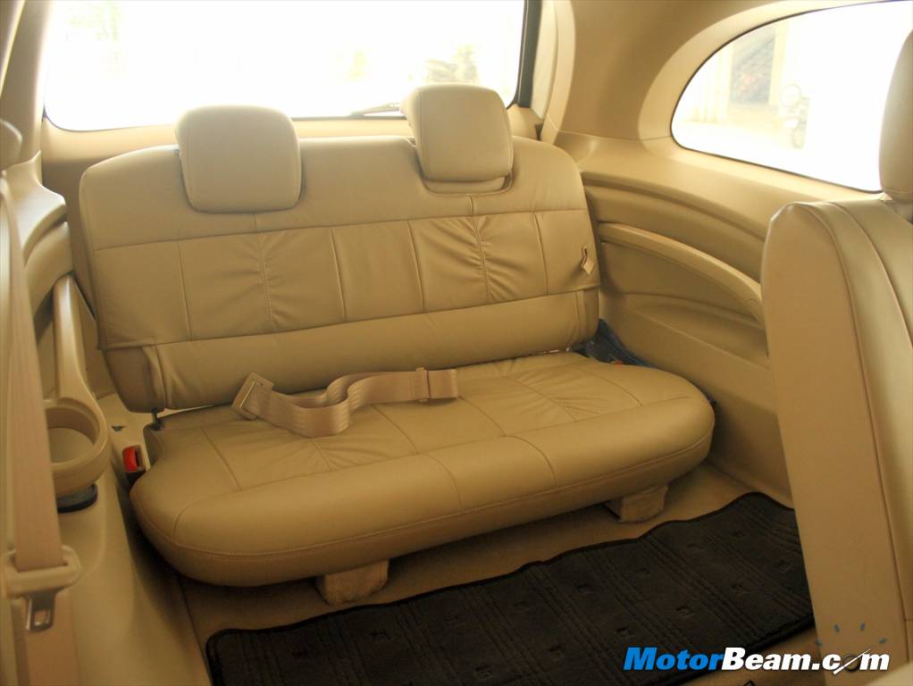 Isuzu MU-7 India Review