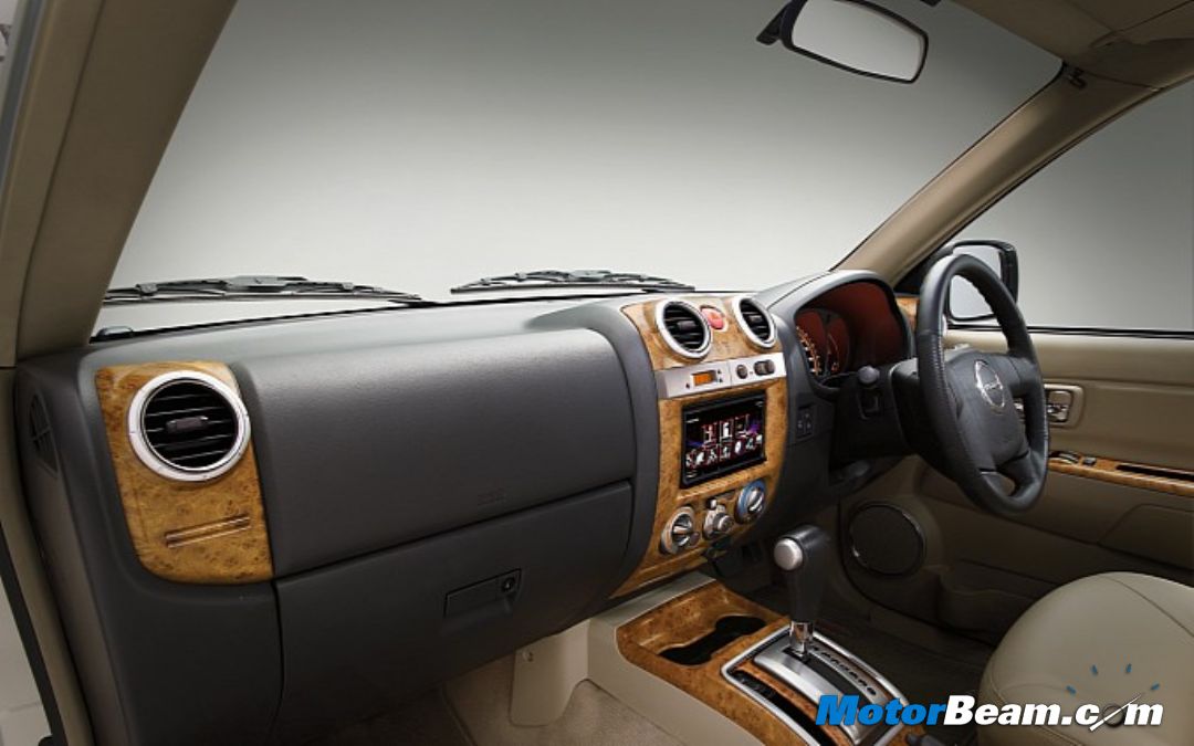 Isuzu MU-7 Interiors Isuzu MU-7 Interiors