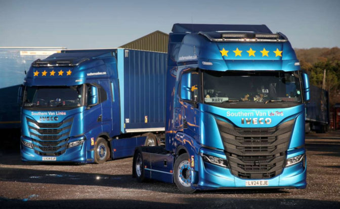 Iveco S-Way front