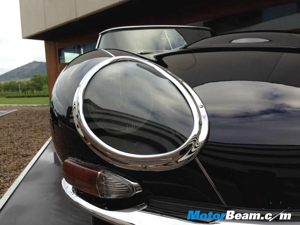 Jaguar E Type Headlamps