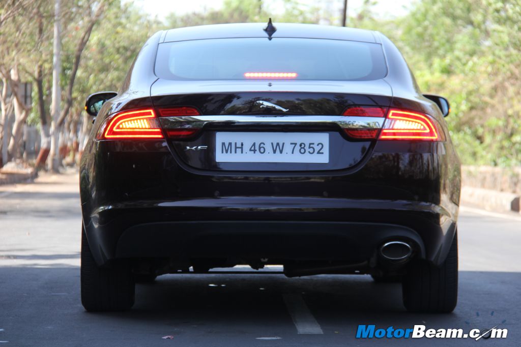 Jaguar XF 2.2 Review