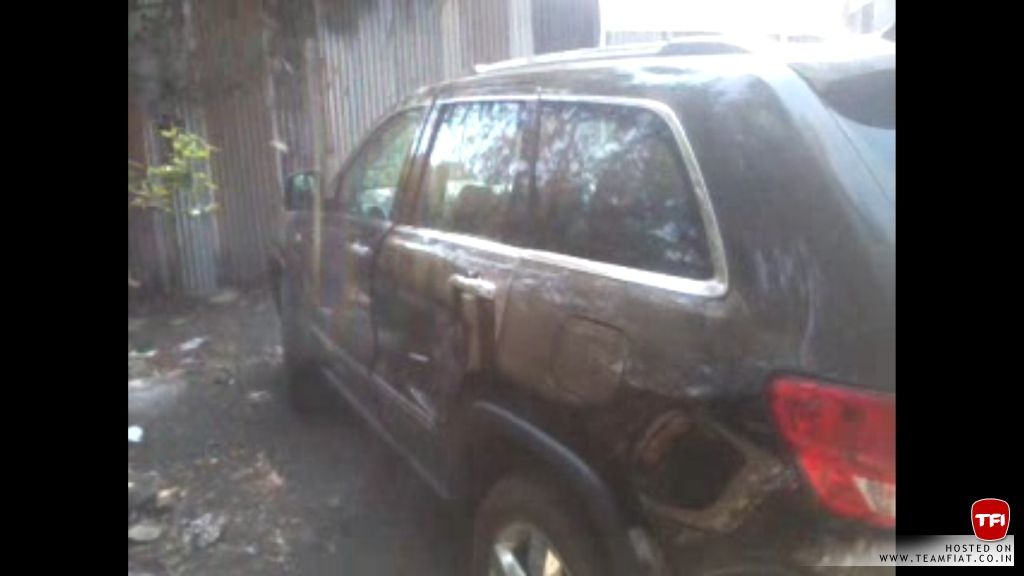 Jeep Grand Cherokee side