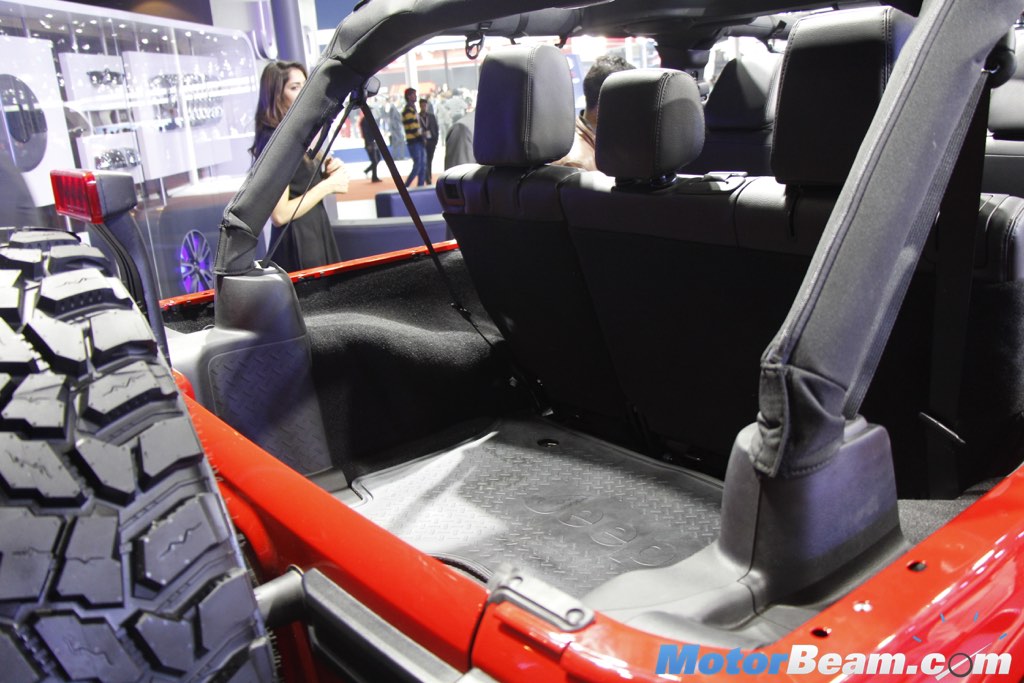 Jeep Wrangler 6