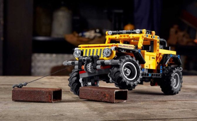 Jeep Wrangler Rubicon Lego Kit Crawling