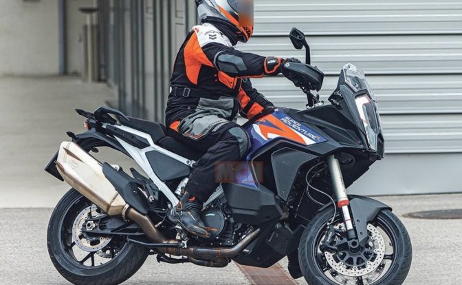 KTM 1290 Super Adventure R Pikes Peak Spied Side