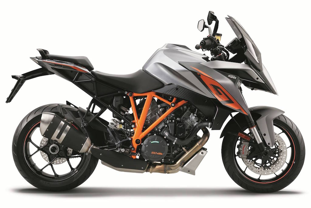 KTM 1290 Super Duke GT Side