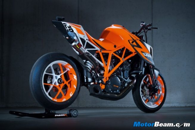 KTM 1290 Superduke R Wallpaper