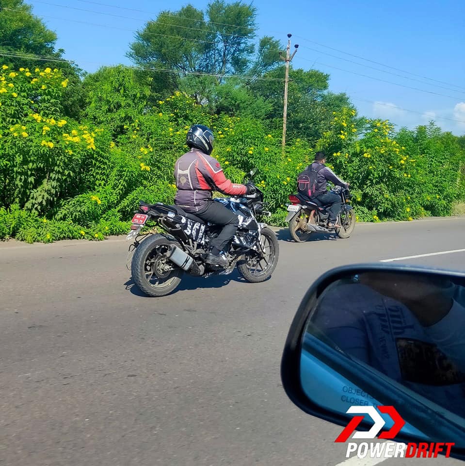 KTM 250 Adventure Details
