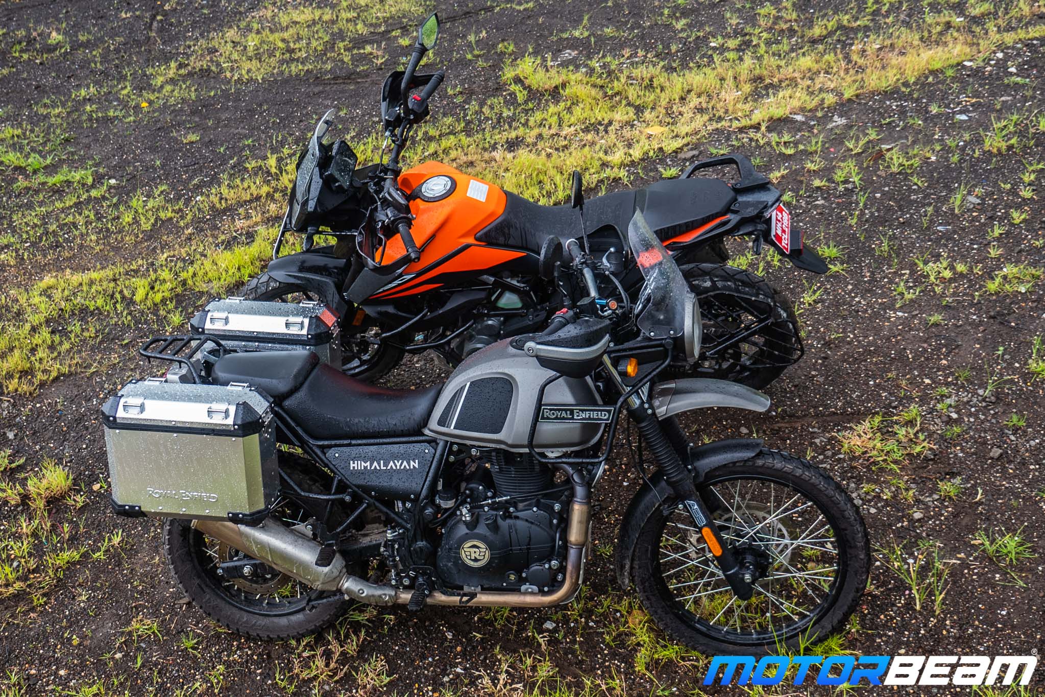 KTM 390 Adventure vs Royal Enfield Himalayan Comparison Review 12